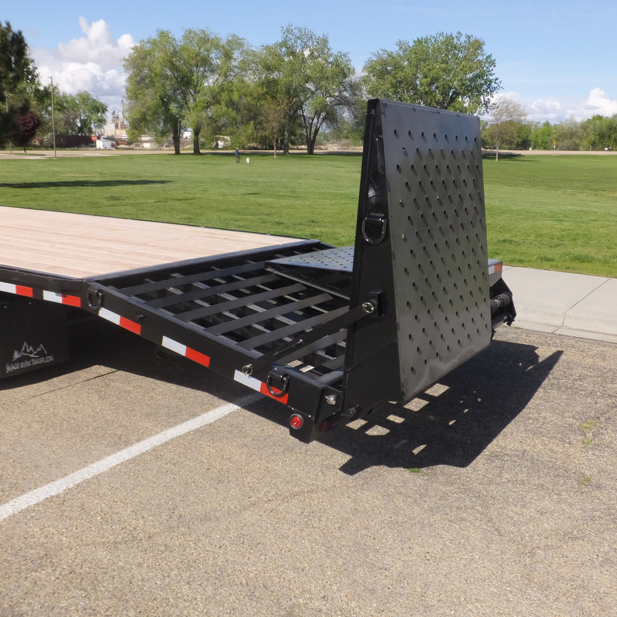 Gooseneck Ramp, Split Ramp, Drivers Side