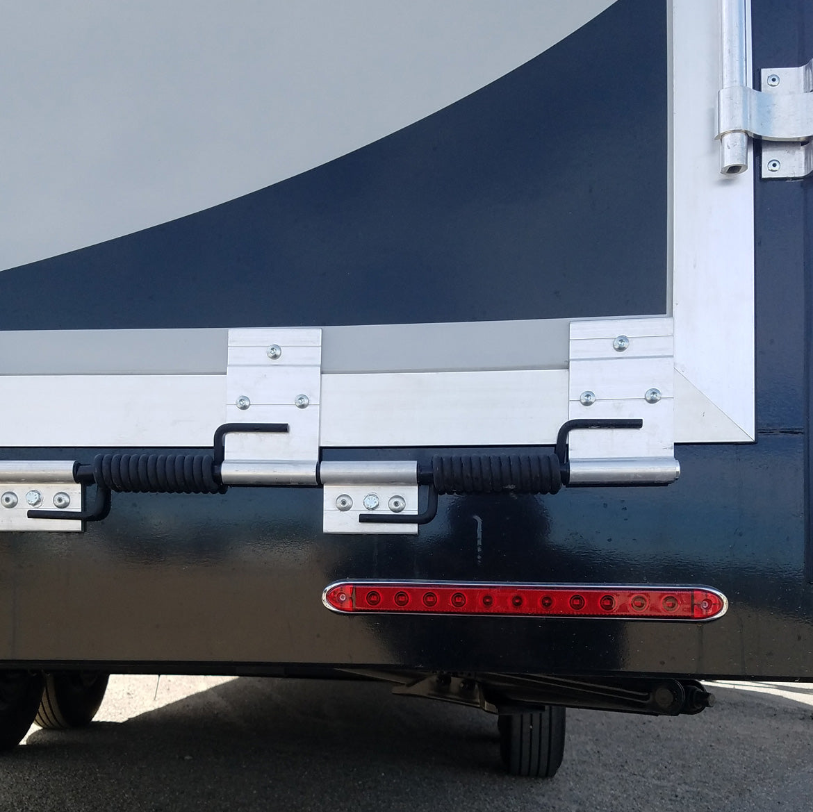 Tail Light Bar, 15-3/4" LED - RED - view 2