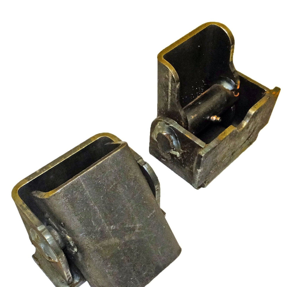 Hinge, Dump Body - Power Hoist