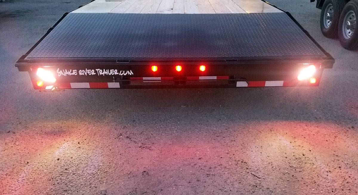 6" Oval LED Stop/Tail/Turn and Backup Light - view 3