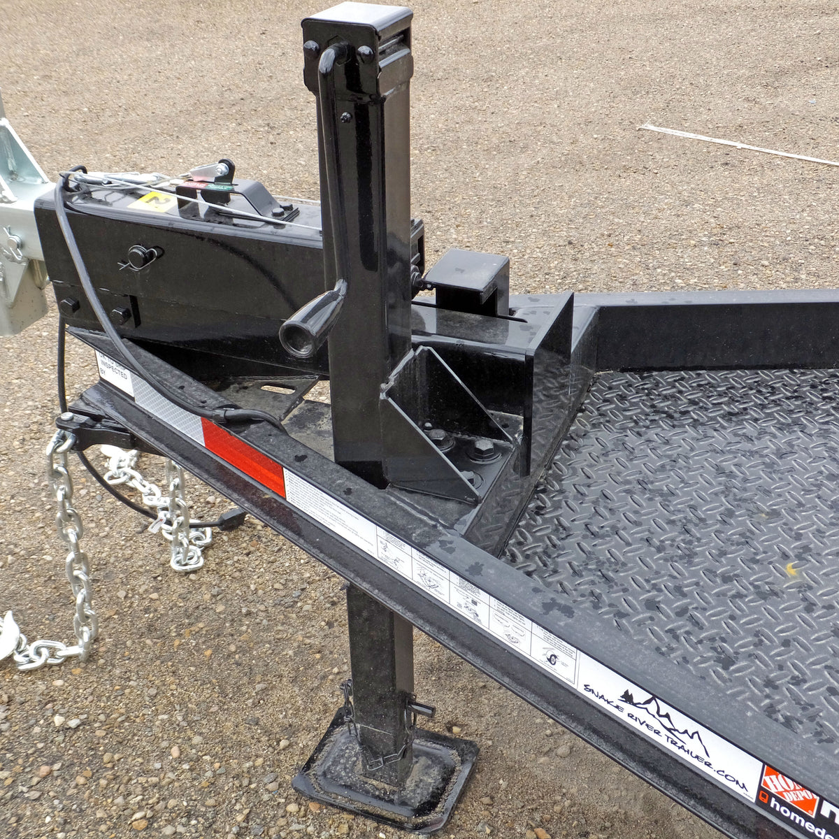 8,000 lb. Side Wind Square Jack with Custom Mounting Bracket (5'x10' FB)