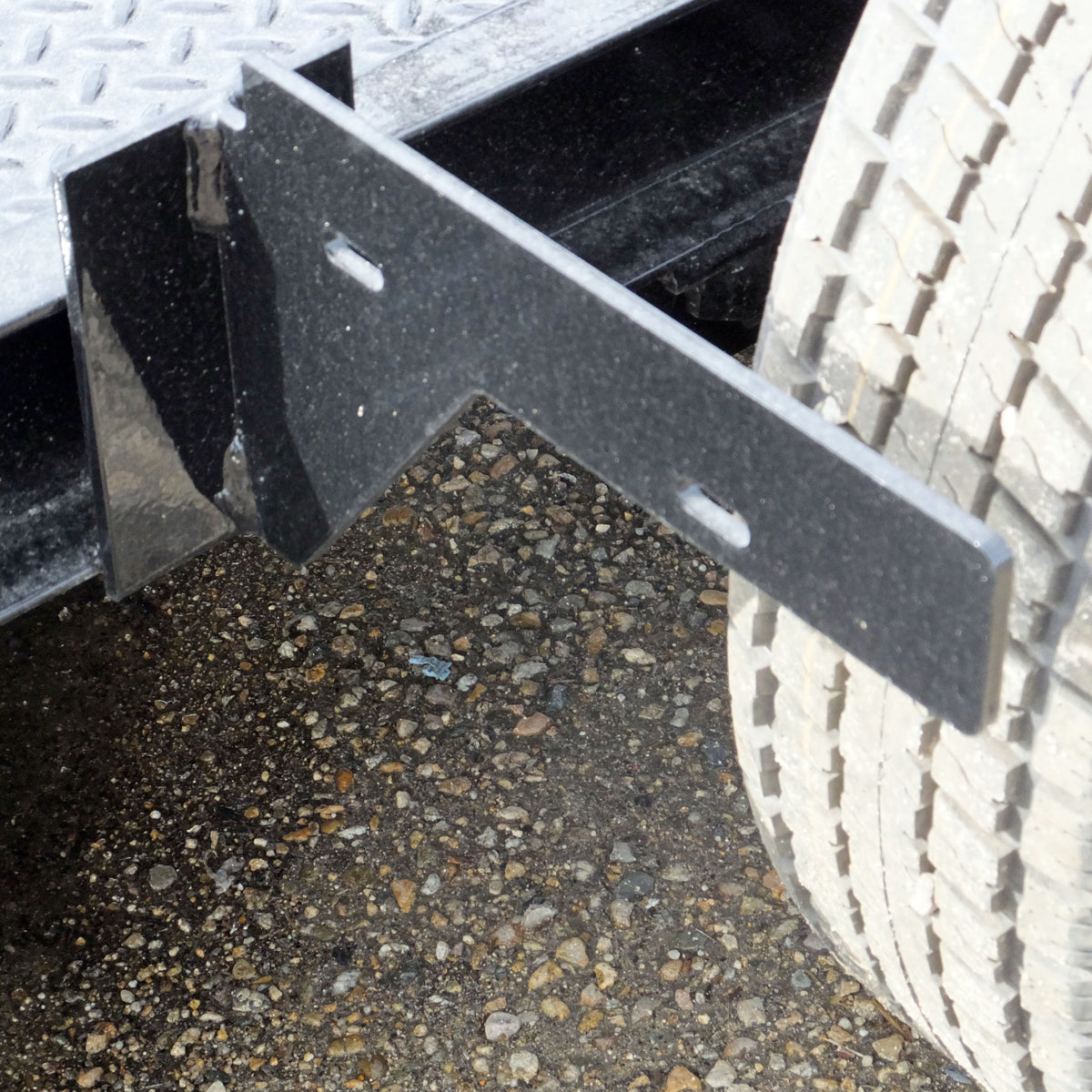 Weld on Fender Bracket for 11-3/8" X 40" Black Plastic Fenders - Center - view 2